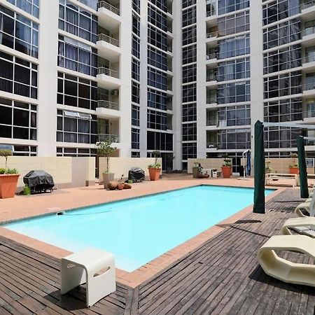 Upmarket Sandton Hydro Park Apartments 约翰内斯堡 外观 照片
