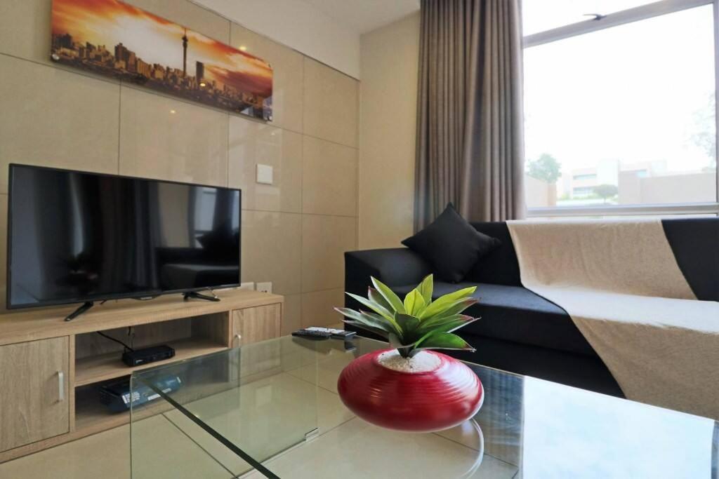 Upmarket Sandton Hydro Park Apartments 约翰内斯堡 外观 照片