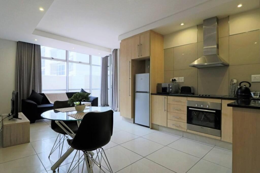Upmarket Sandton Hydro Park Apartments 约翰内斯堡 外观 照片